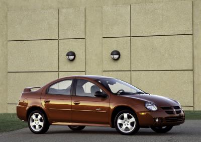 How to Change a Front Wheel Bearing on a Dodge Neon