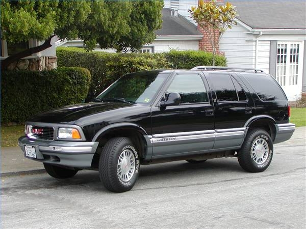 How to Replace the Fuel Pump in a GMC Jimmy