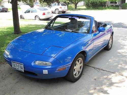 How to Bleed the Clutch in a Mazda Miata