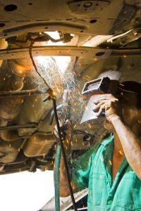 How to Learn the Basics of Auto Mechanics