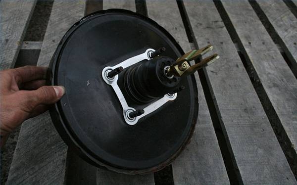 How to Change a Brake Booster