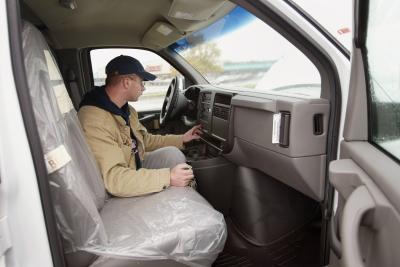 How to Replace the Oxygen Sensor in a Chevy Express