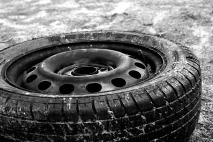 How to Repair a Tire That Separates From the Rims