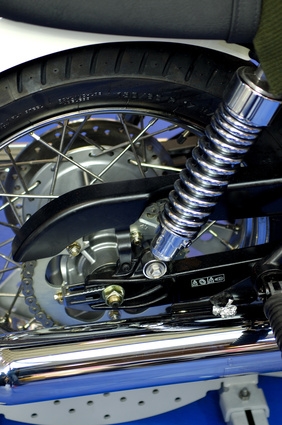 How to Change the Tire on a Honda Elite CH250