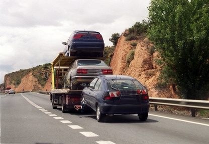 How to Tow a Honda Civic With a Dolly