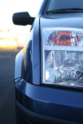 How to Replace the Headlight in a Toyota Tacoma 1996 Pickup