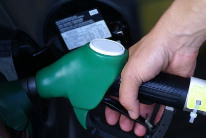 How to Fix a Puncture Hole in a Polypropylene Gas Tank