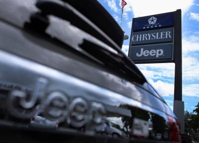 How to Change the Vacuum Hose in a Jeep