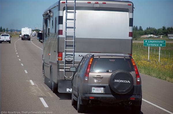 How to Tow a Car Trailer