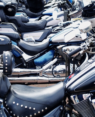 How to Change a Sportster Muffler