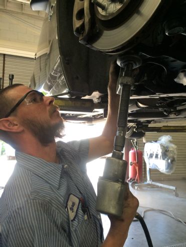 Curing Low Roll Center on S197 Mustangs With Steeda Ball Joints