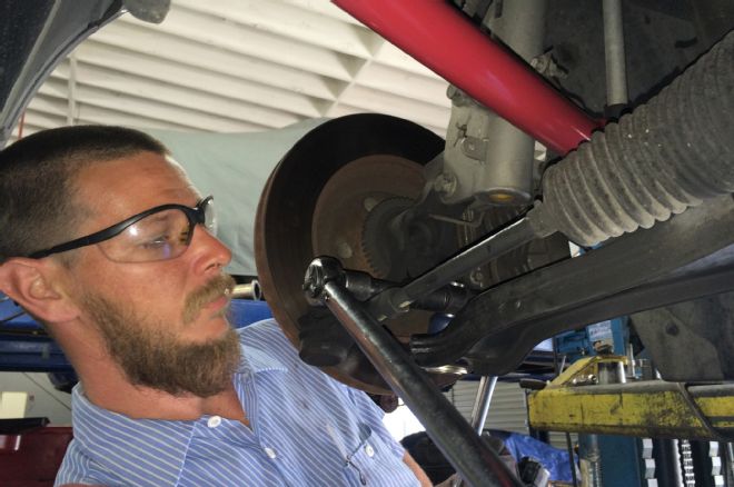 Curing Low Roll Center on S197 Mustangs With Steeda Ball Joints