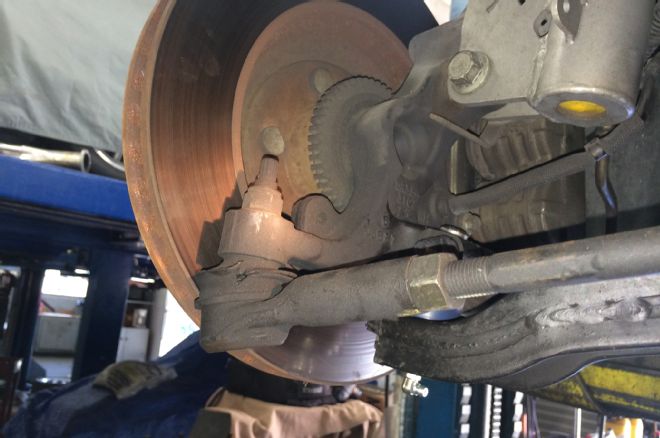 Curing Low Roll Center on S197 Mustangs With Steeda Ball Joints