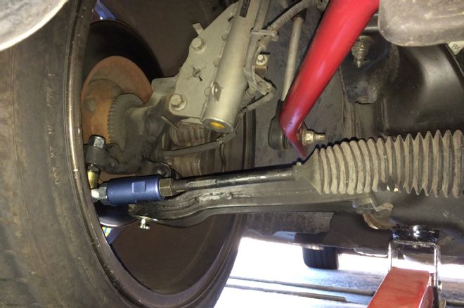 Curing Low Roll Center on S197 Mustangs With Steeda Ball Joints