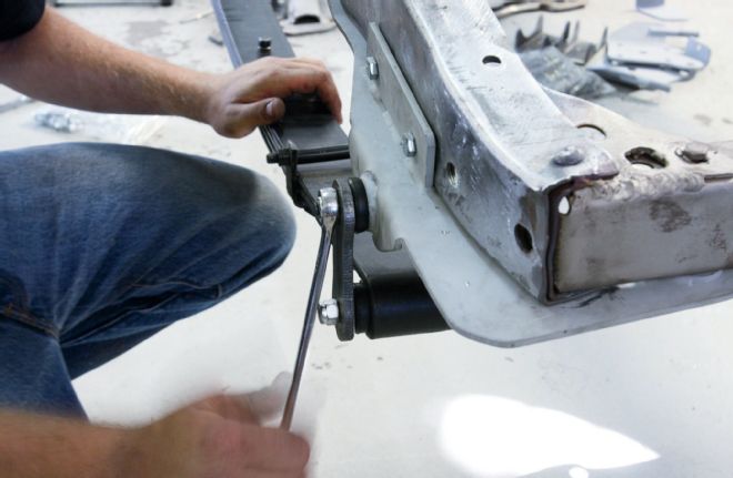 1940 Ford Truck Installing Leaf Springs