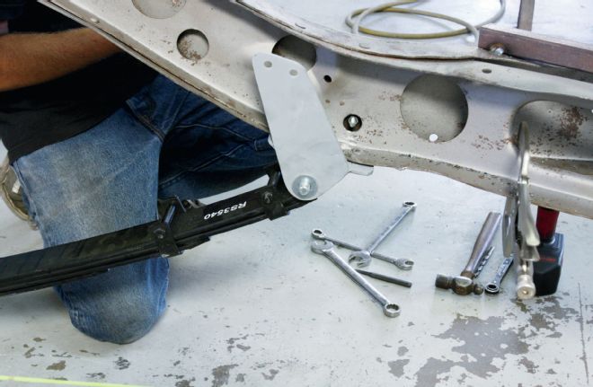 1940 Ford Truck Installing Leaf Springs