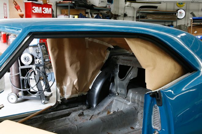 Six Point Chassisworks Exact Fit Cage Installation 1968 Camaro