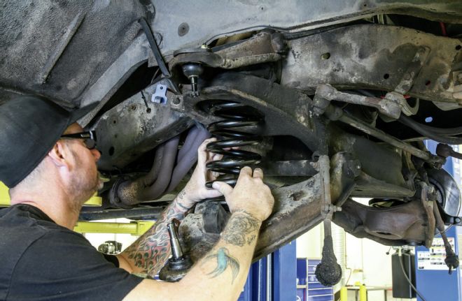 1965 Chevrolet C10 Installing Pol 1 Inch Dropped Springs