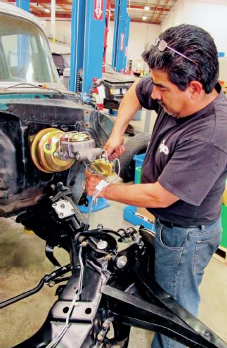 1955 Chevrolet Tri Five Mouting Brake Pipes Connecting To The Propotioning Valve