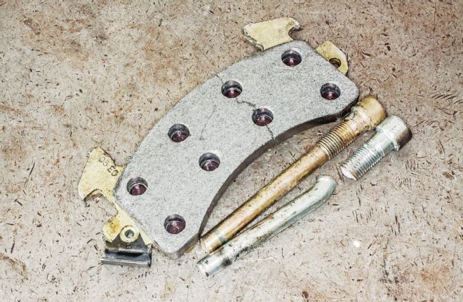 HOT ROD To The Rescue - Fully Engineered 1955 Chevy Disc-Brake Swap