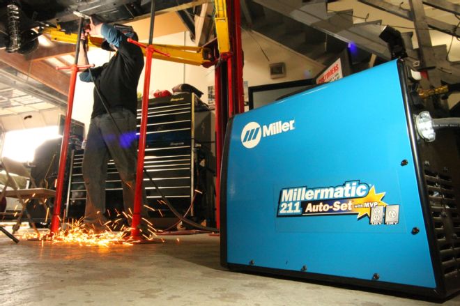 Miller Welder Millermatic 211