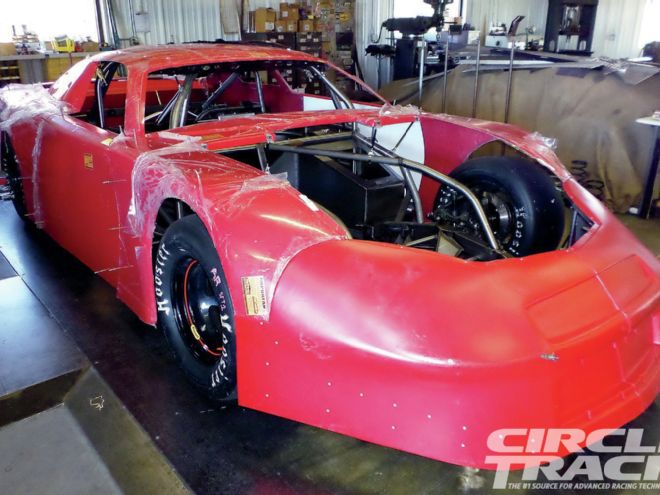 Super Late Model Chassis - Body Building