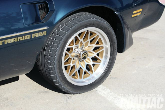 Second Generation Suspension Around The Corner Wheel Tire