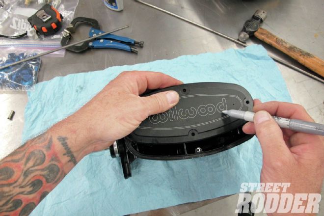 Mark Master Cylinder Lid For Drilling