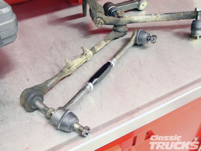 Remove Drag Link Tie Rod Ends