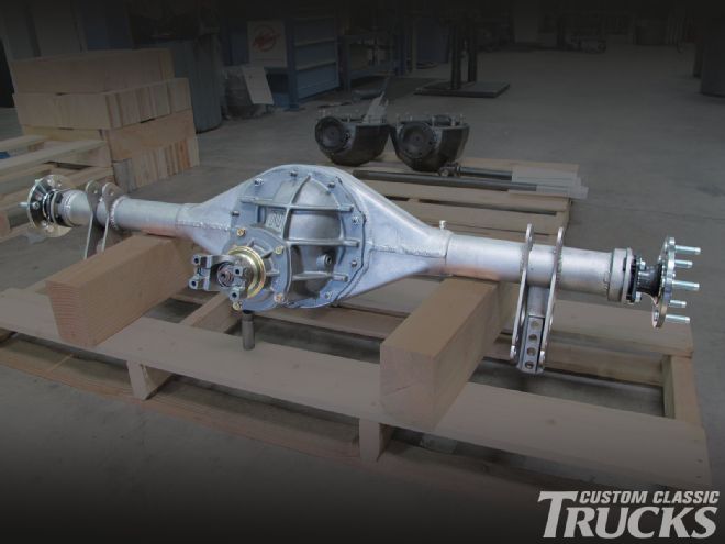 9 Inch Currie Enterprises Axle Assembly - A 9-Inch From Scratch