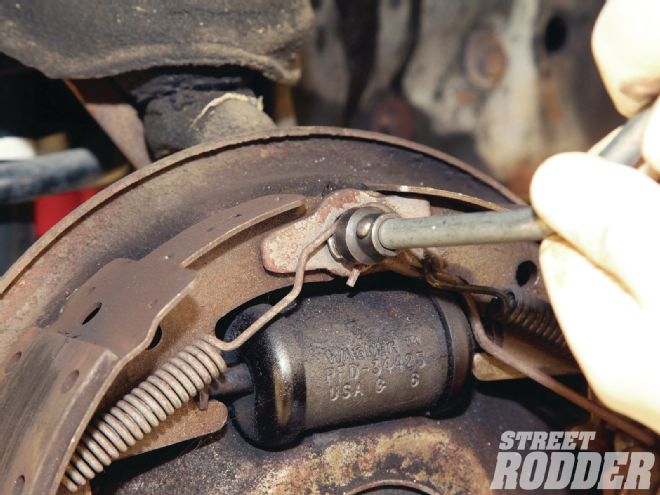 1303sr 04+how To Update 1967 Chevrolet Impala Brakes+brake Shoe Spring Release Tool