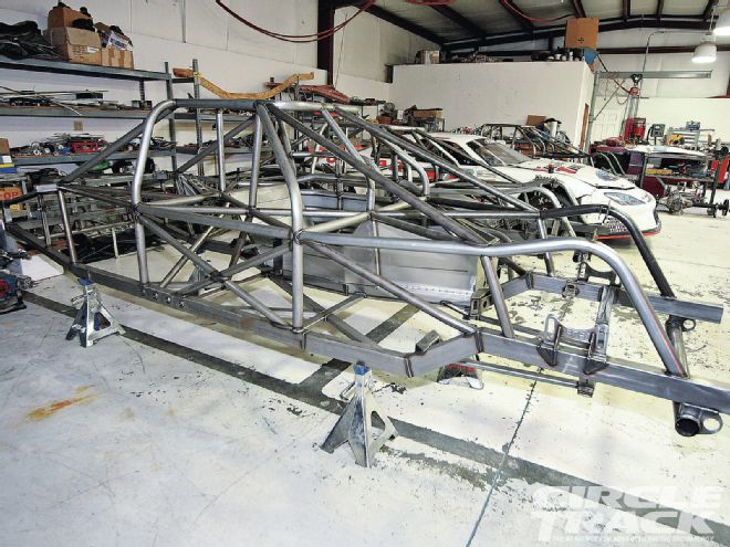 Ctrp 1205 006 Improved Chassis Bring Affordable Technology To Saturday Night Racing 