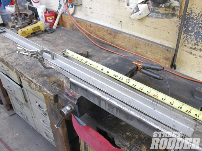 Dropping Your Cowl And Tweaking Your ’Rails, Part 3 - Street Rodder Magazine