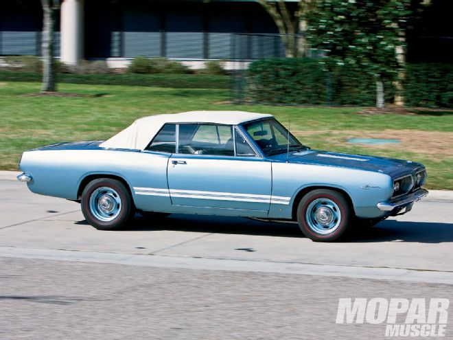 Mopp 1006 01 O+mopar Quick Tech+1967 Plymouth Barracuda