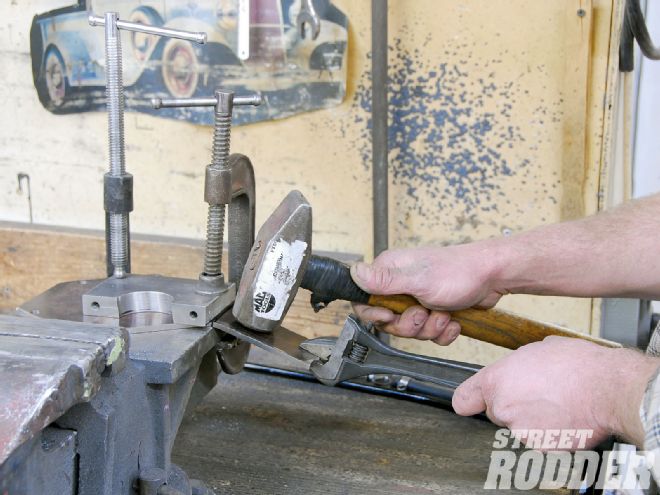 Cowl Steering Setup - Street Rodder Magazine