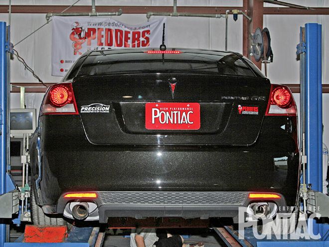 Hppp 0902 10 Z+2008 Pontiac G8+alignment