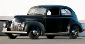 1939 Ford Deluxe Sedan -The Down Low
