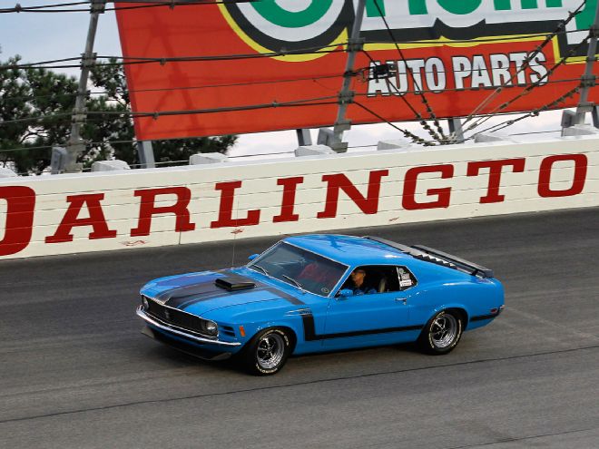 Building a Boss 302 for Street Use