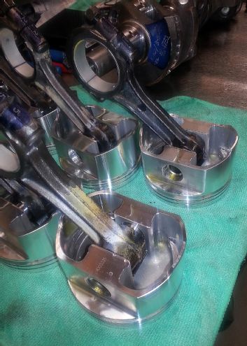 Building a Boss 302 for Street Use