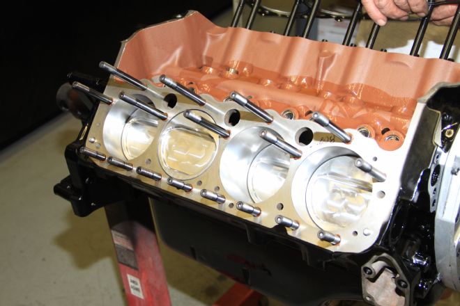 4 Supercharged Small Block Engine Build Pistons