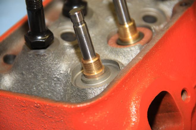 9 Small Block Engine Build Valve Guides