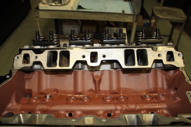 19 Small Block Engine Build Heads