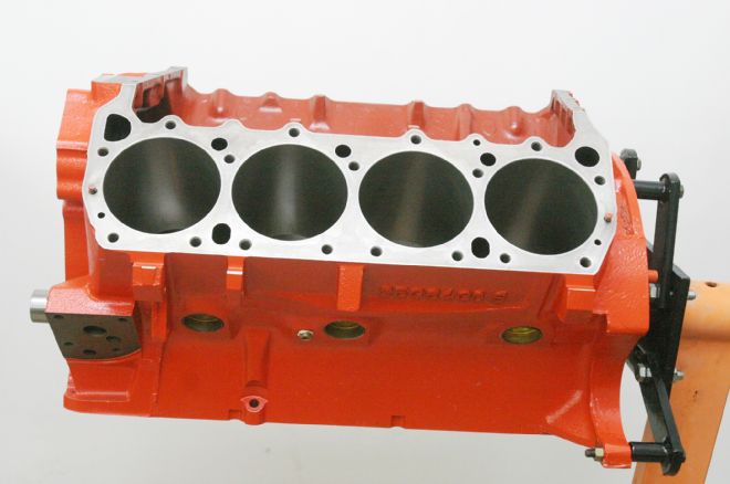 02 Chrysler 440 Engine Block