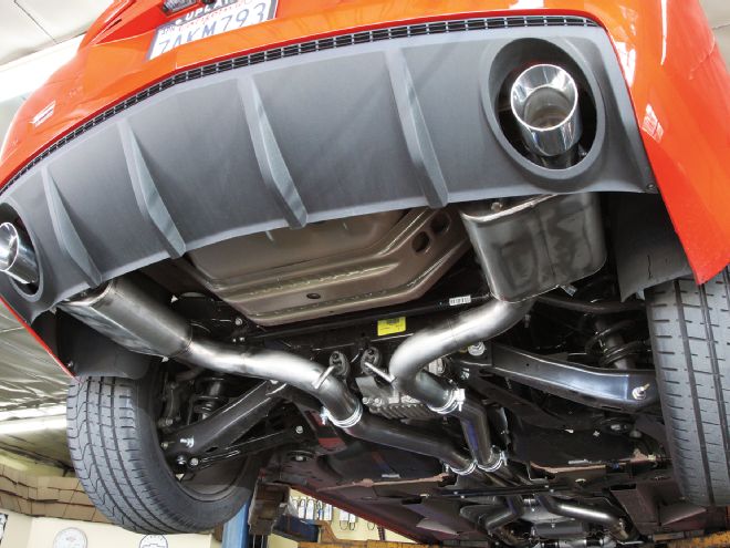 2011 Camaro Gets a JBA Cat-Back Exhaust for Better Flow and an Awesome Sound