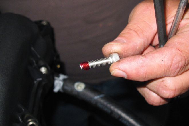 16 Fastening Bolts Removal