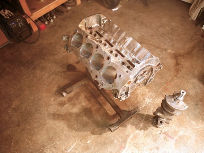 How to Clearance a Big-Block Chevy for a Stroker Crank