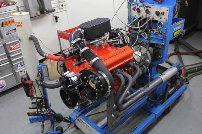 31 383 Chevrolet Super Fire Engine On The Dyno