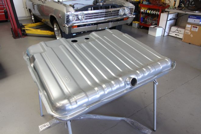 25 Ls Install 1967 Chevelle Tanks Inc Efi Swap Gas Tank