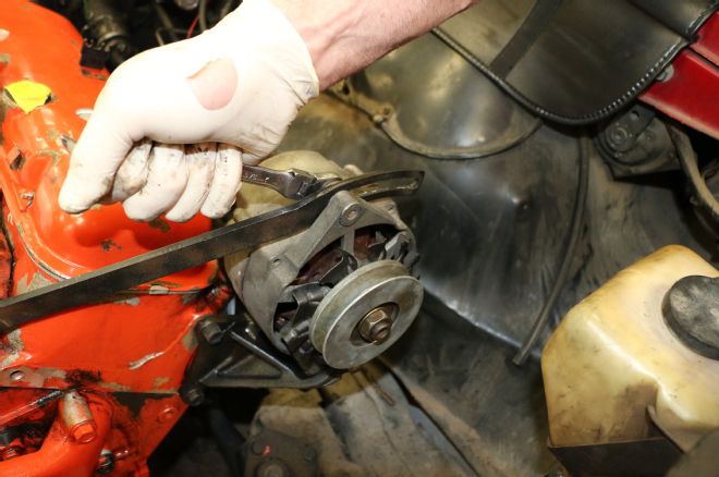 427 Big-Block Installation in MaliBeater, our Patina Project 1967 Chevrolet Malibu