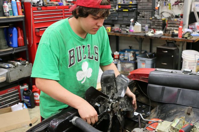 427 Big-Block Installation in MaliBeater, our Patina Project 1967 Chevrolet Malibu